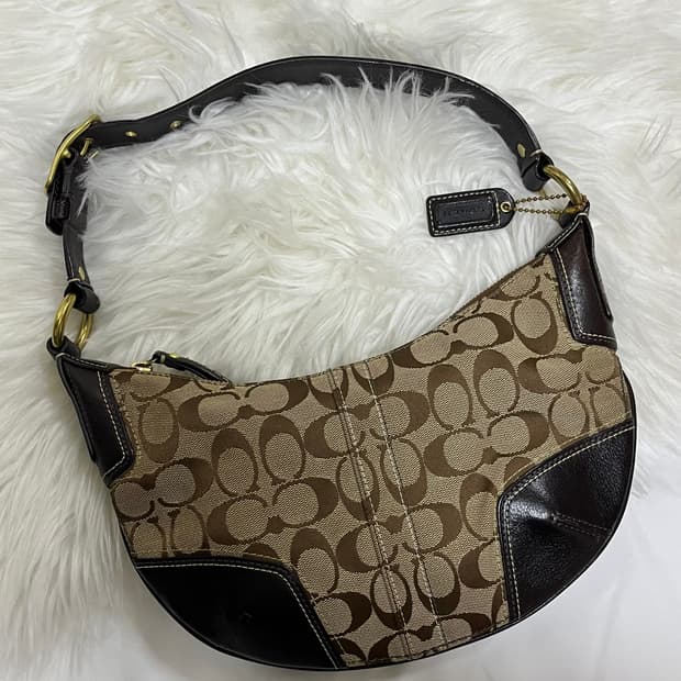 vintage coach shoulder bag