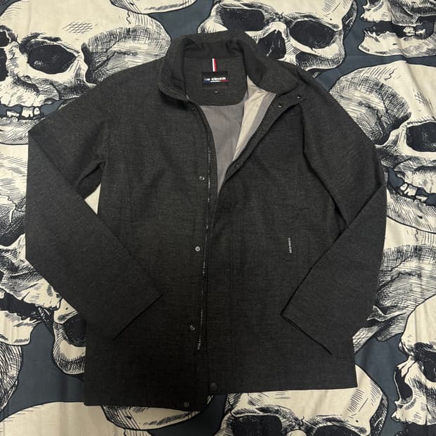 아이더 바람막이 자켓 M 사이즈