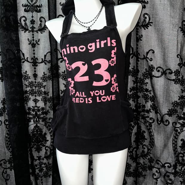 Kitch 23 Suspenders Top