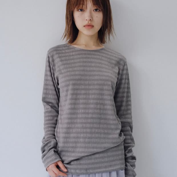새상품) 오헤시오 STRIPE PLEATED 롱 슬리브