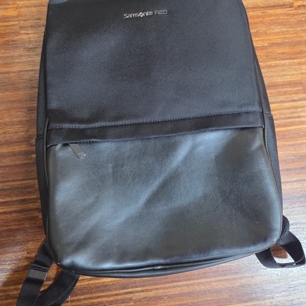 샘소나이트 레드 베노 백팩 