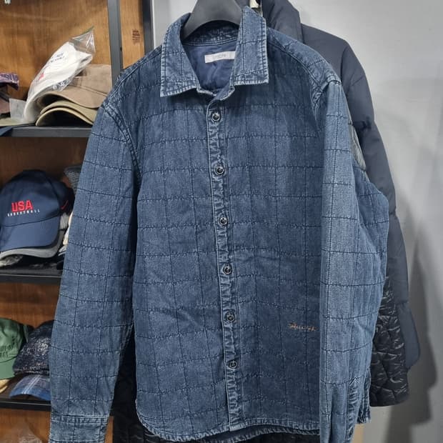 코오롱 (시리즈) 데님 깔깔이 셔켓 100size (가슴반품55)