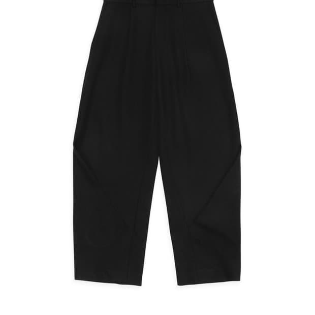아더에러 23ss Dard trousers A5