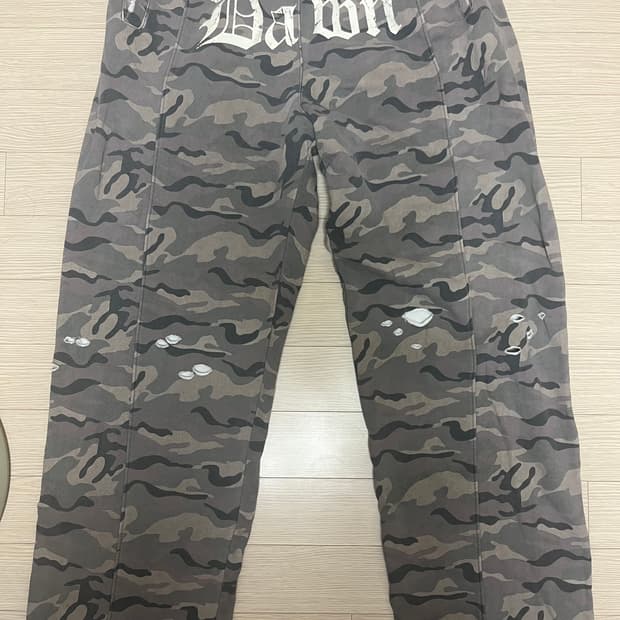 틸던 카모 스웻팬츠