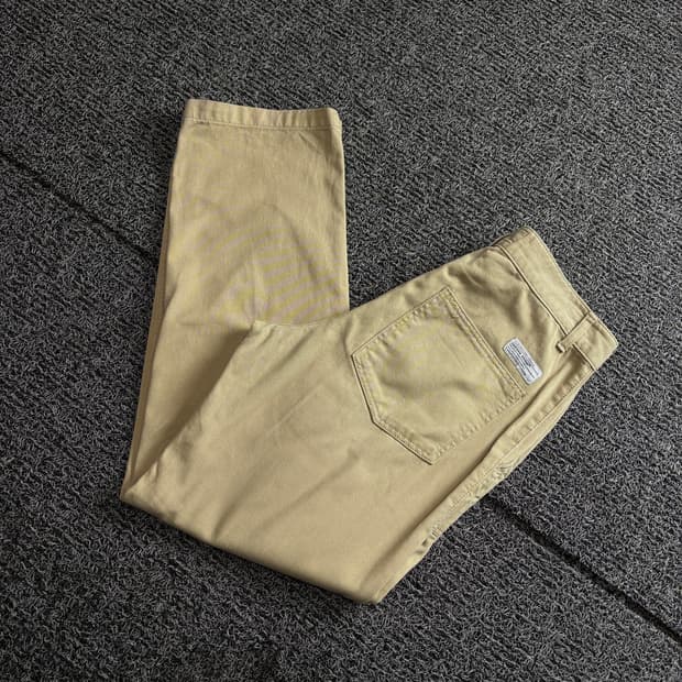 유니폼 브릿지 코튼 퍼티그 레귤러 핏 팬츠 3920