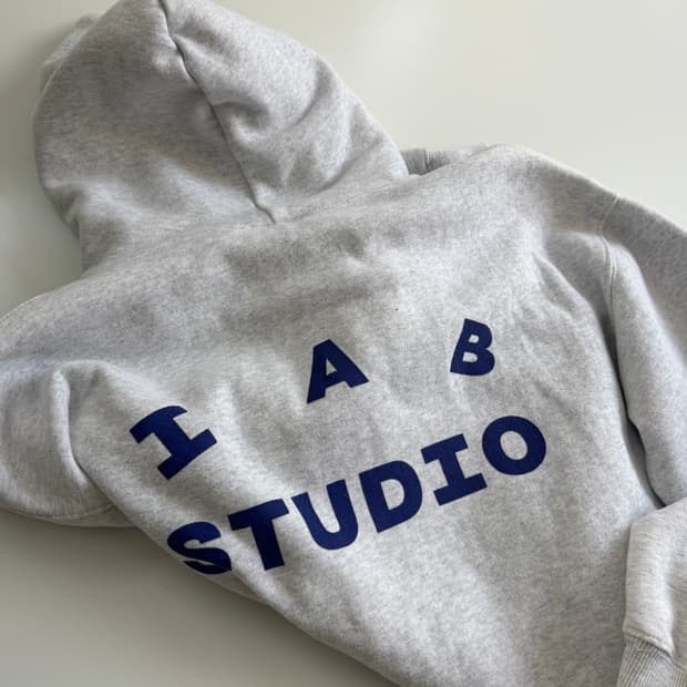 IAB STUDIO 아이앱 스튜디오 멜란지그레이 후드티
