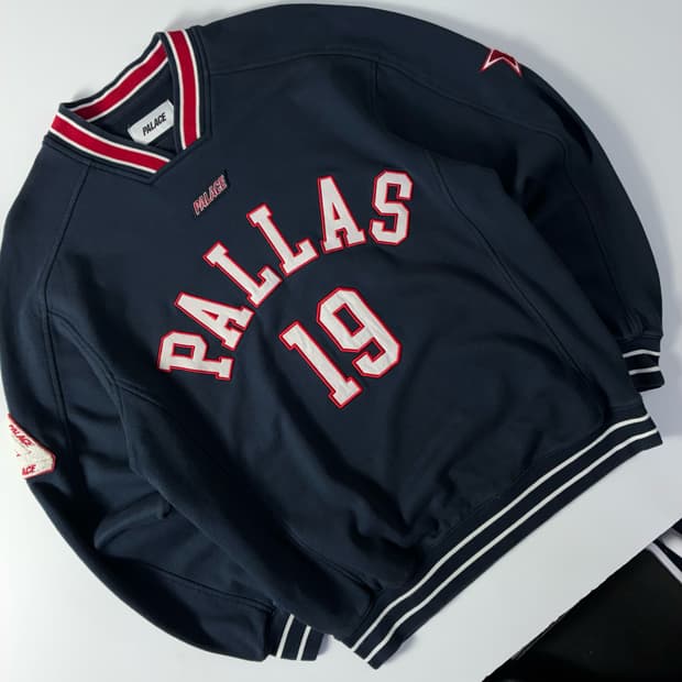 Pallas  팔라스 크루넥 네이비 19시즌 맨투맨 