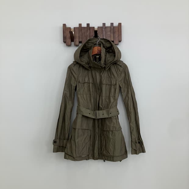 버버리 런던 트윌 메탈릭 유틸리티 야상