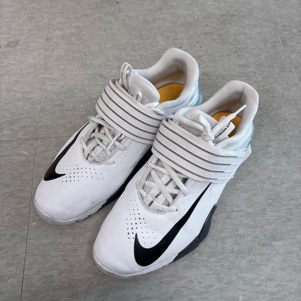 나이키 사발레오 역도화 M10 / 280