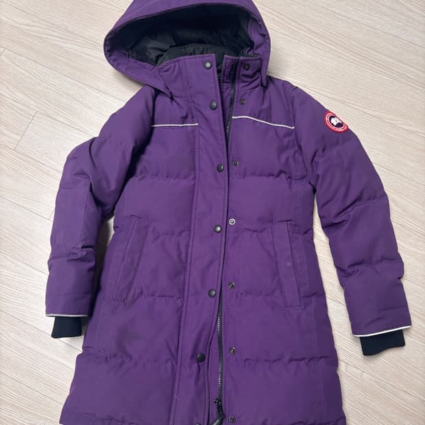 캐나다구스 퍼플 패딩 S(7-8)
