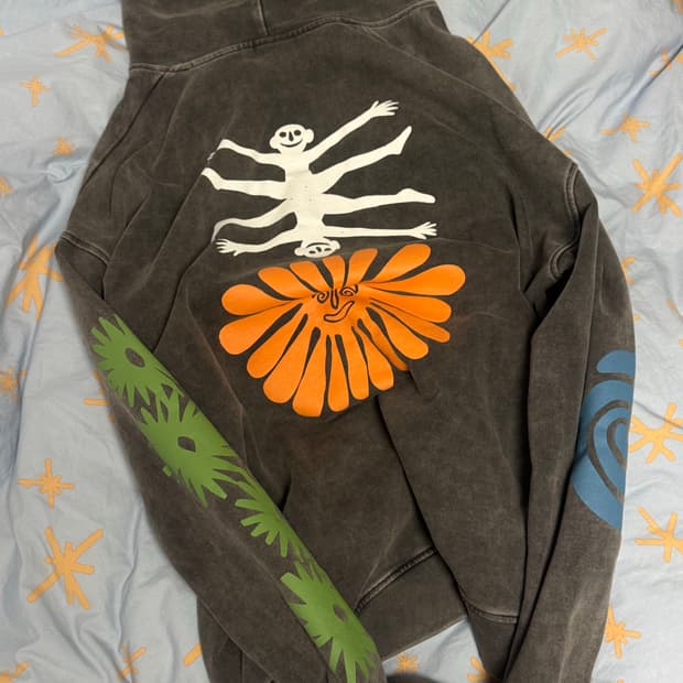 까르네볼렌테 차콜 후디 XL사이즈