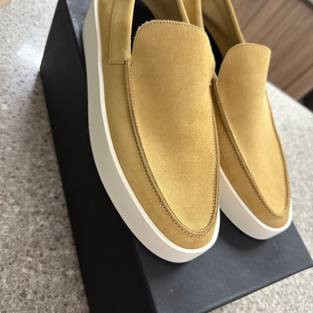 피어오브갓 스웨이드 로퍼