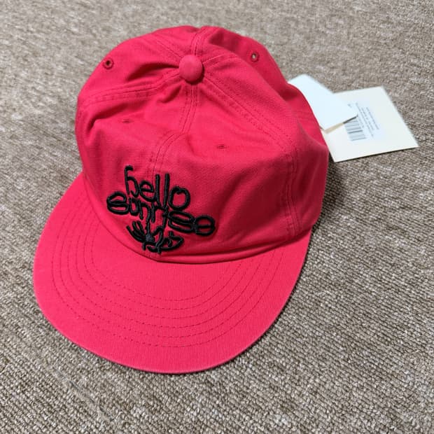 헬로선라이즈 ETC 블랭크 선라이즈 댄싱 6패널 캡 체리 레드