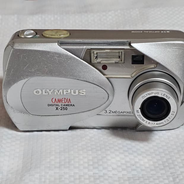 올림푸스 CAMEDIA X-250 디지털카메라
