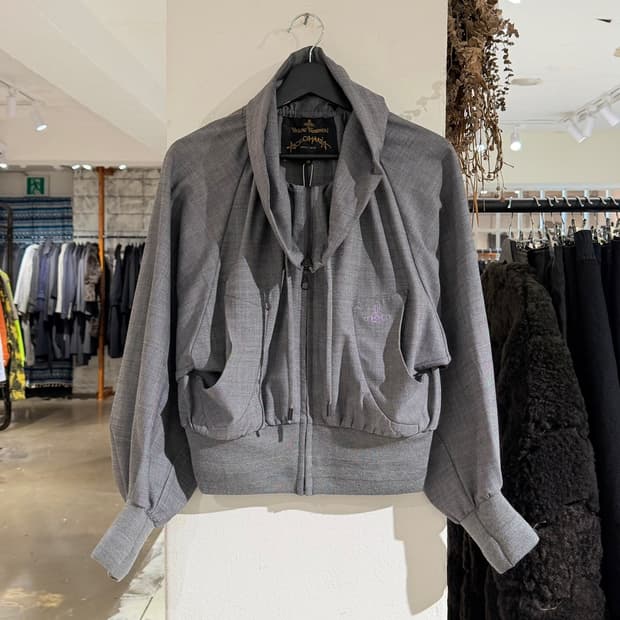 비비안웨스트우드 그레이 드레이프 집업 자켓