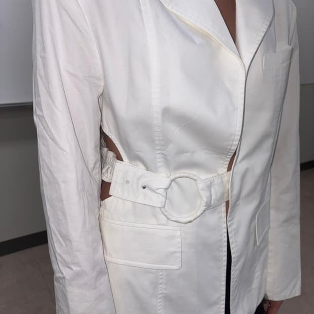 HAE BY HAEKIM White cutout belted jacket