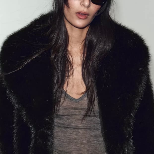 자라 블랙 퍼 자켓