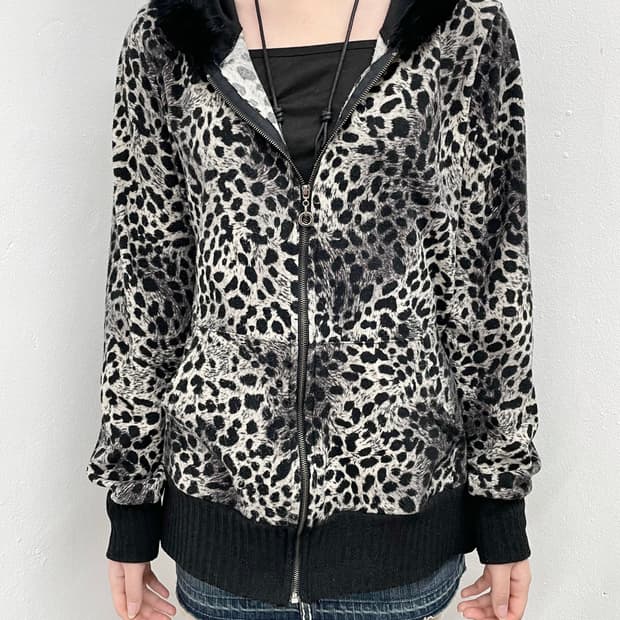 갸루 블랙 레오파드 퍼집업🖤