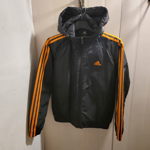 아디다스 삼선  후드경량패딩