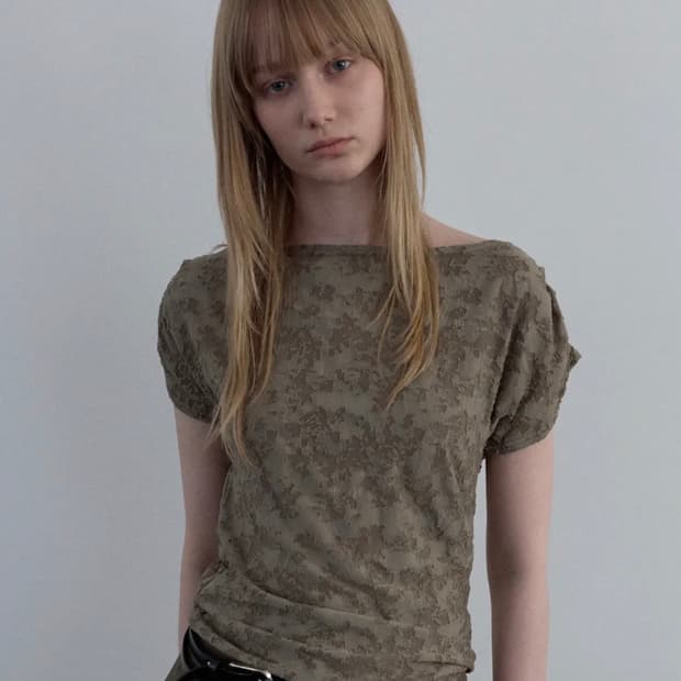 우네씬 Jacquard Cowl-Neck Top_Khaki