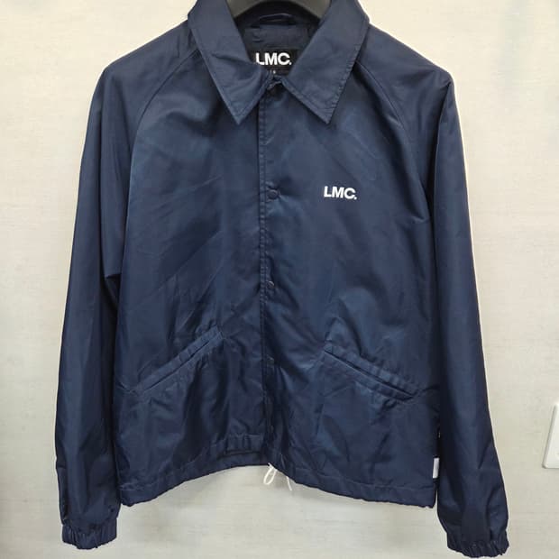 Lmc 레터링 빅백로고 코치자켓 s 다크네이비 