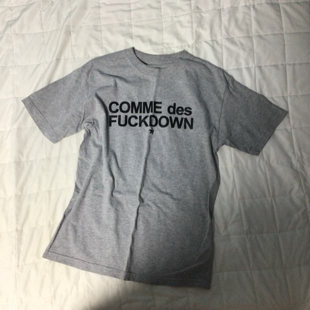 new) comme des fuckdown t-shirt grey M