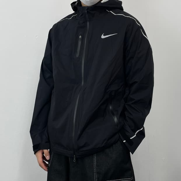 2XL 나이키 스우시 테이핑 하이넥 투웨이 후드바람막이