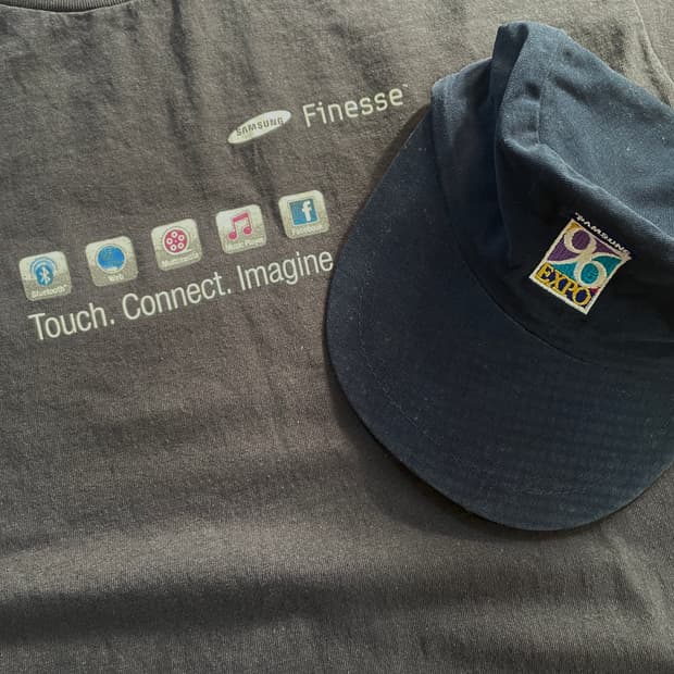 2009 Samsung Finesse Promo T-shirt