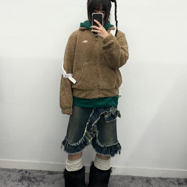 러플 디테일 워싱 미디 스커트