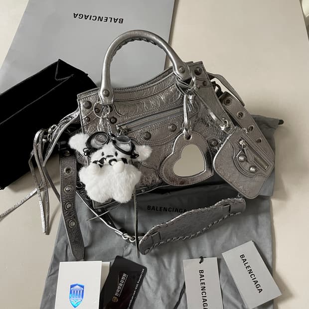 정품 발렌시아가 네오카골 XS