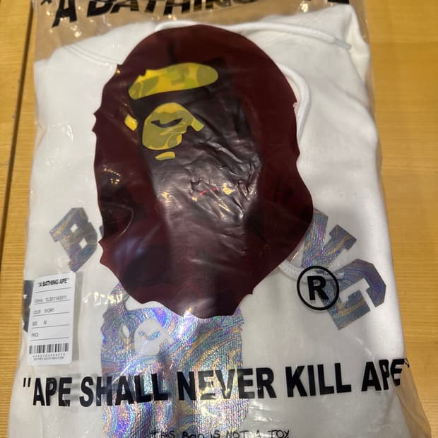 베이프 후드티 (새상품)