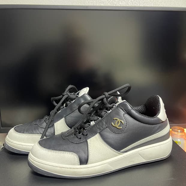 [40] 샤넬 CC 로고 스니커즈 G45213 제니 스니커즈