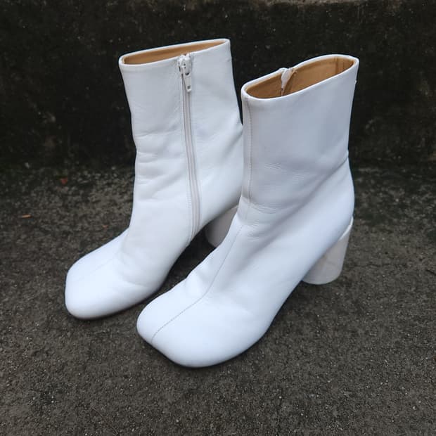 [37] MM6 메종마르지엘라 앵클 부츠 (240)