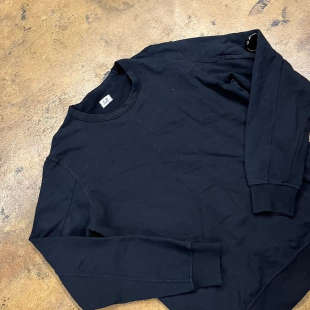 [정품/M] C.P. 컴퍼니 블랙 맨투맨 티셔츠 b10