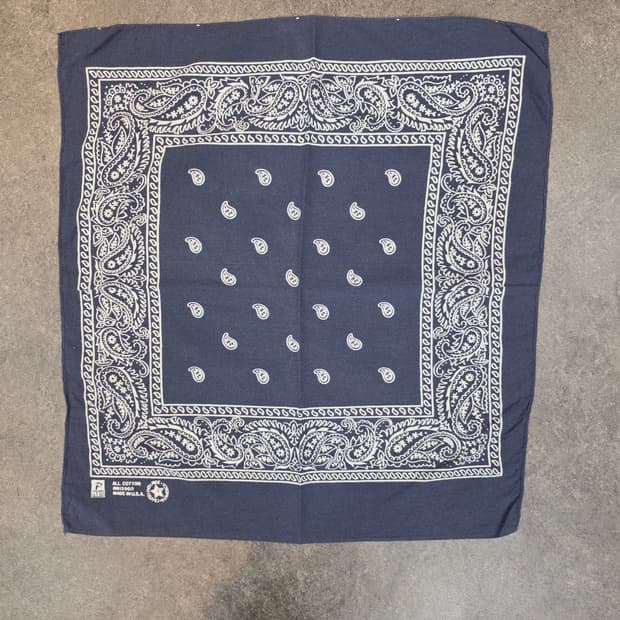 90s USA 빈티지 페이즐리 반다나