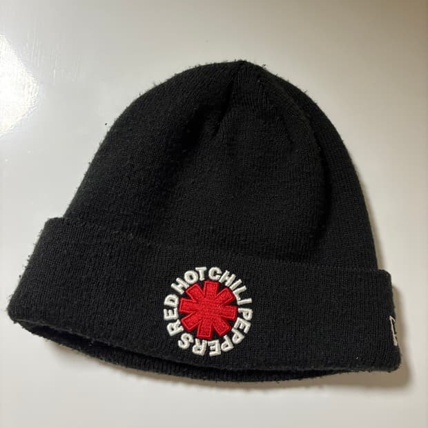 new ear red hot chili peppers beanie
