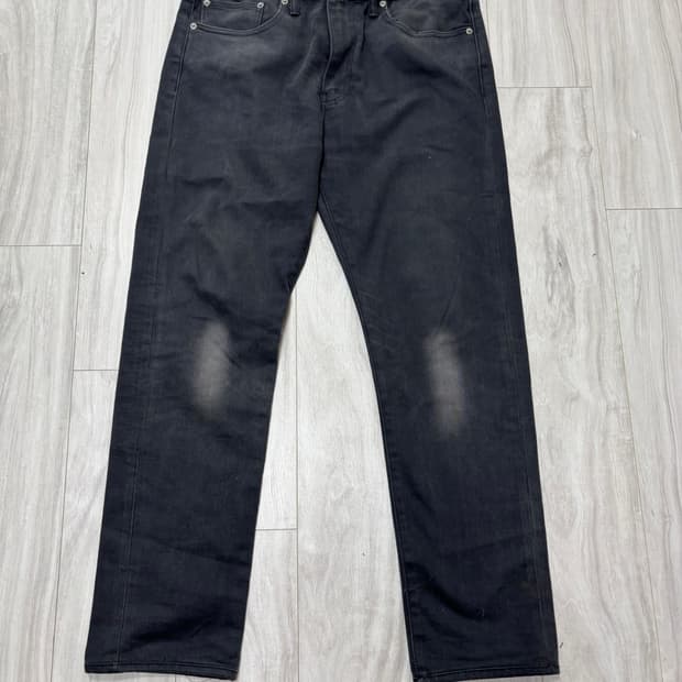 블랙 리바이스 청바지