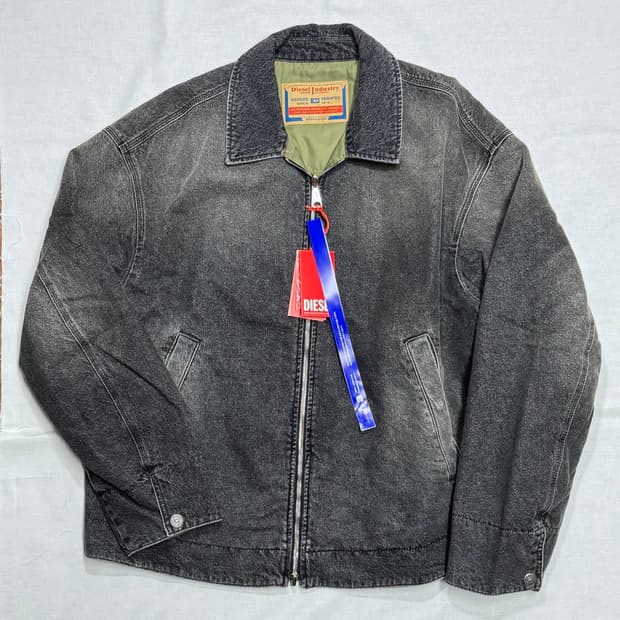 <새 상품>디젤 D 스타크 S 재킷  / 워시드 블랙 색상 / XL사이즈