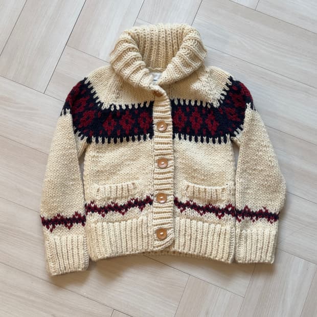 [niko and] heavy wool knit cardigan