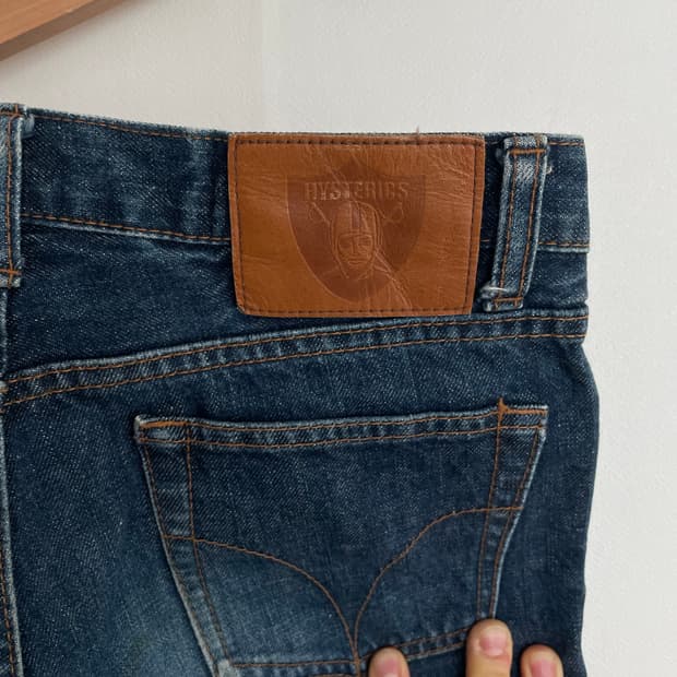 히스테릭 글래머 부츠컷 데님