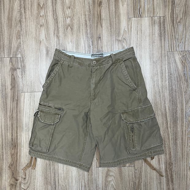 에어로포스테일 카고 반바지 32