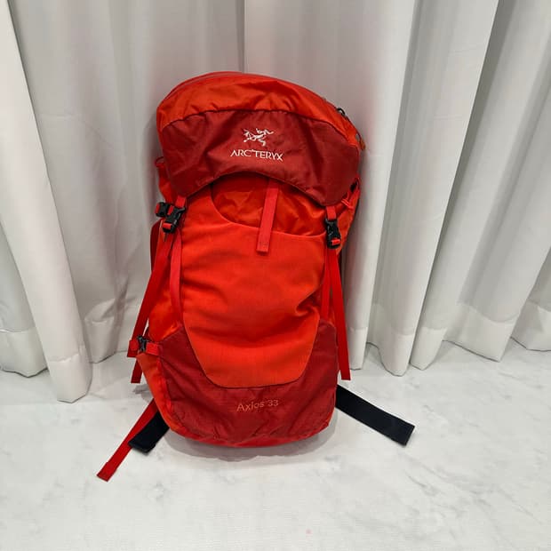 아크테릭스 엑시오스 33 백팩