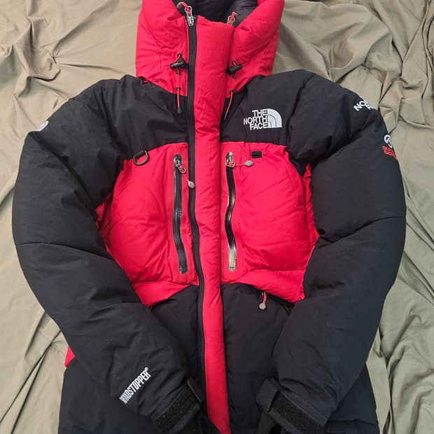 노스페이스 히말라야2 검/빨 민트급 90S 판매합니다