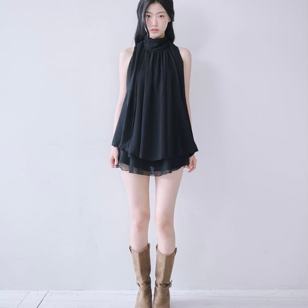 레이즈미야 홀터넥 블라우스