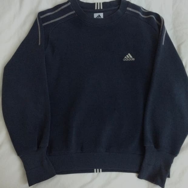 아디다스 빈티지 맨투맨