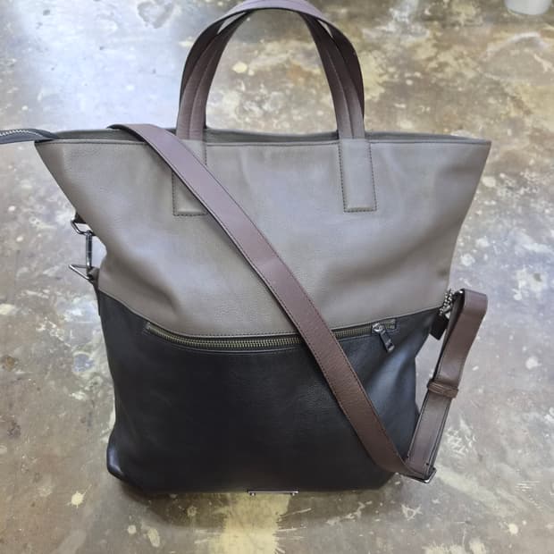 코치 가죽 크로스백 가방 토트백