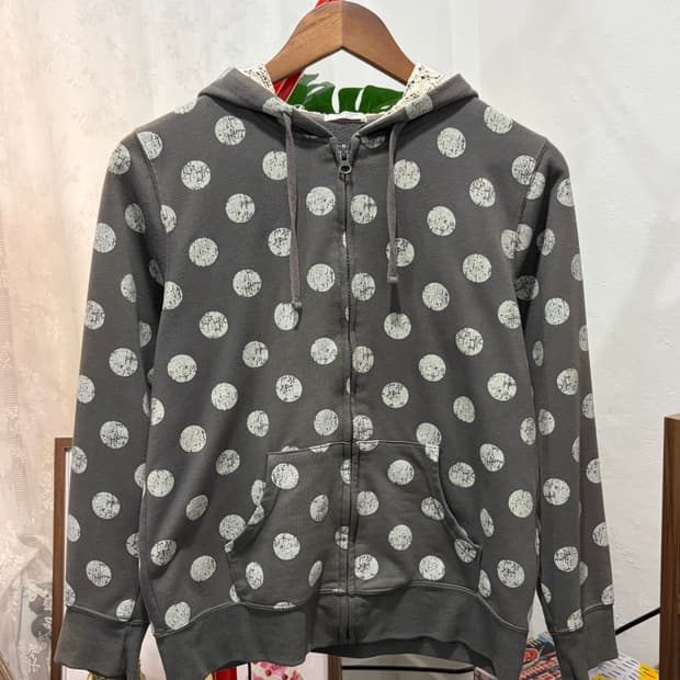 VINTAGE OUTER