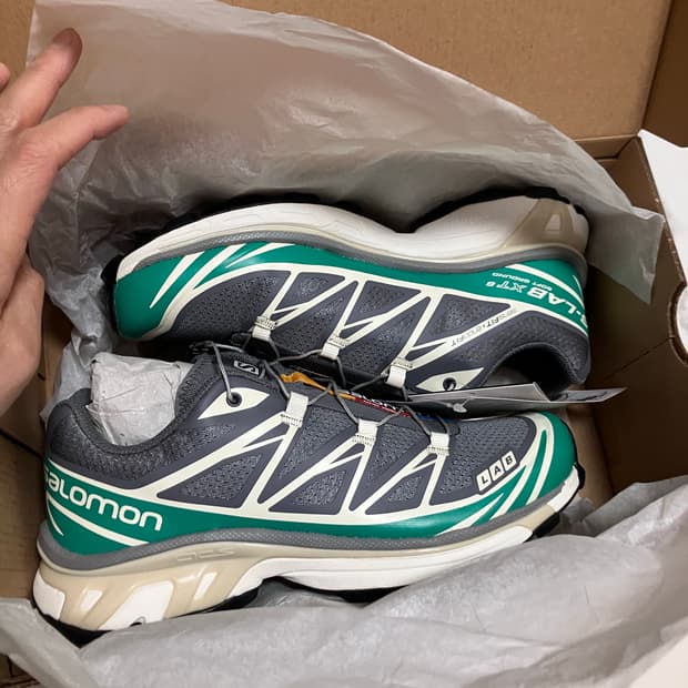 살로몬  XT-6 딥그린 바닐라 아이스 미사용 새거
