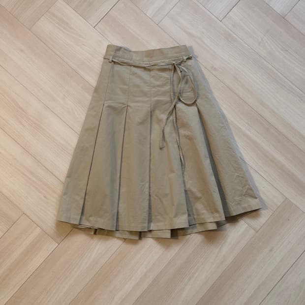 [Vintage] A-line Pleated Wrap Skirt (Bei