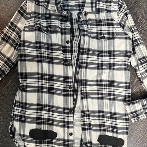 오프화이트 플란넬 체크 셔츠 